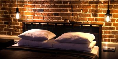 Двуспальная кровать с ортопедическим матрасом - залог здорового сна!