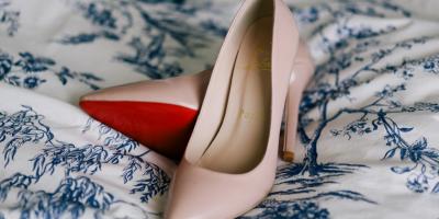 Создайте уют в спальне с нашими материалами и текстилем!