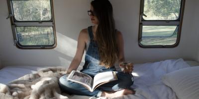 Обновите интерьер спальни с нашими материалами и текстилем!