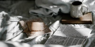 Обновите интерьер спальни с нашими материалами и текстилем!